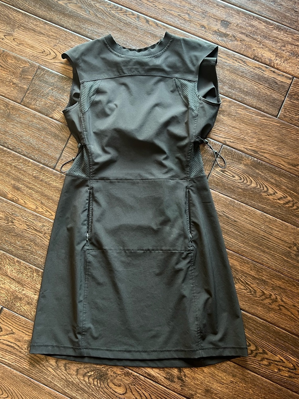 Athleta Women’s Active Dress